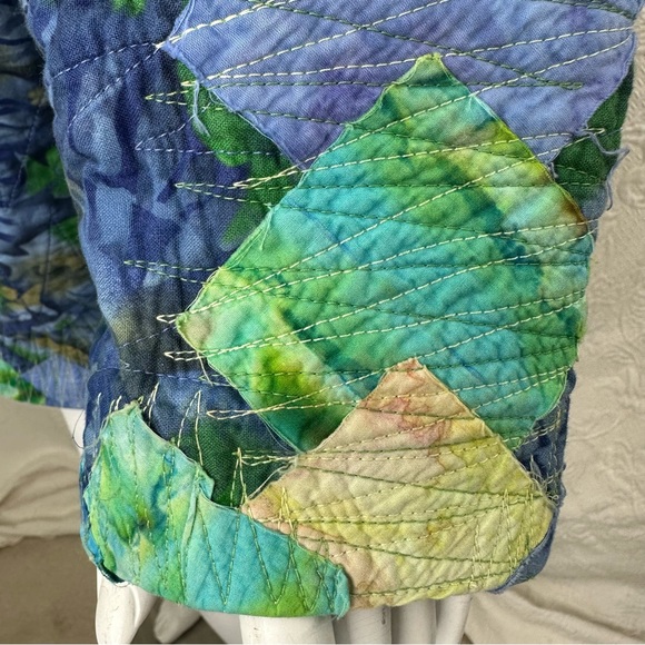 Handmade OOAK Reversible Batik Quilted Jacket - Picture 14 of 14